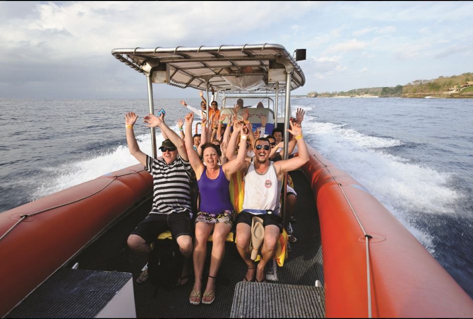 3 Island Ocean Rafting Cruise Bersama Bali Hai Cruise